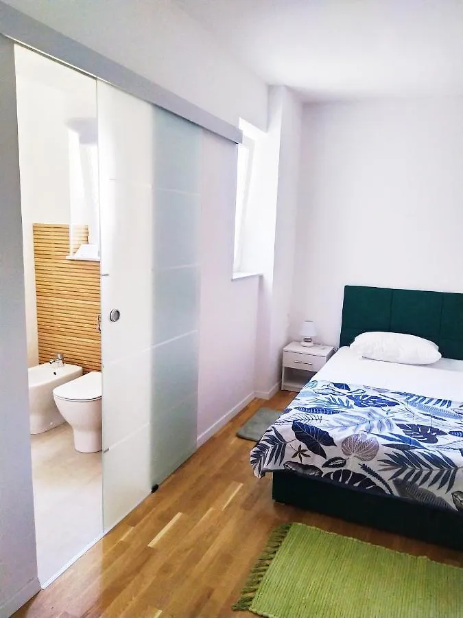 New Luxury 3 Bedroom 4 Air Conditioners Zadar Croacia